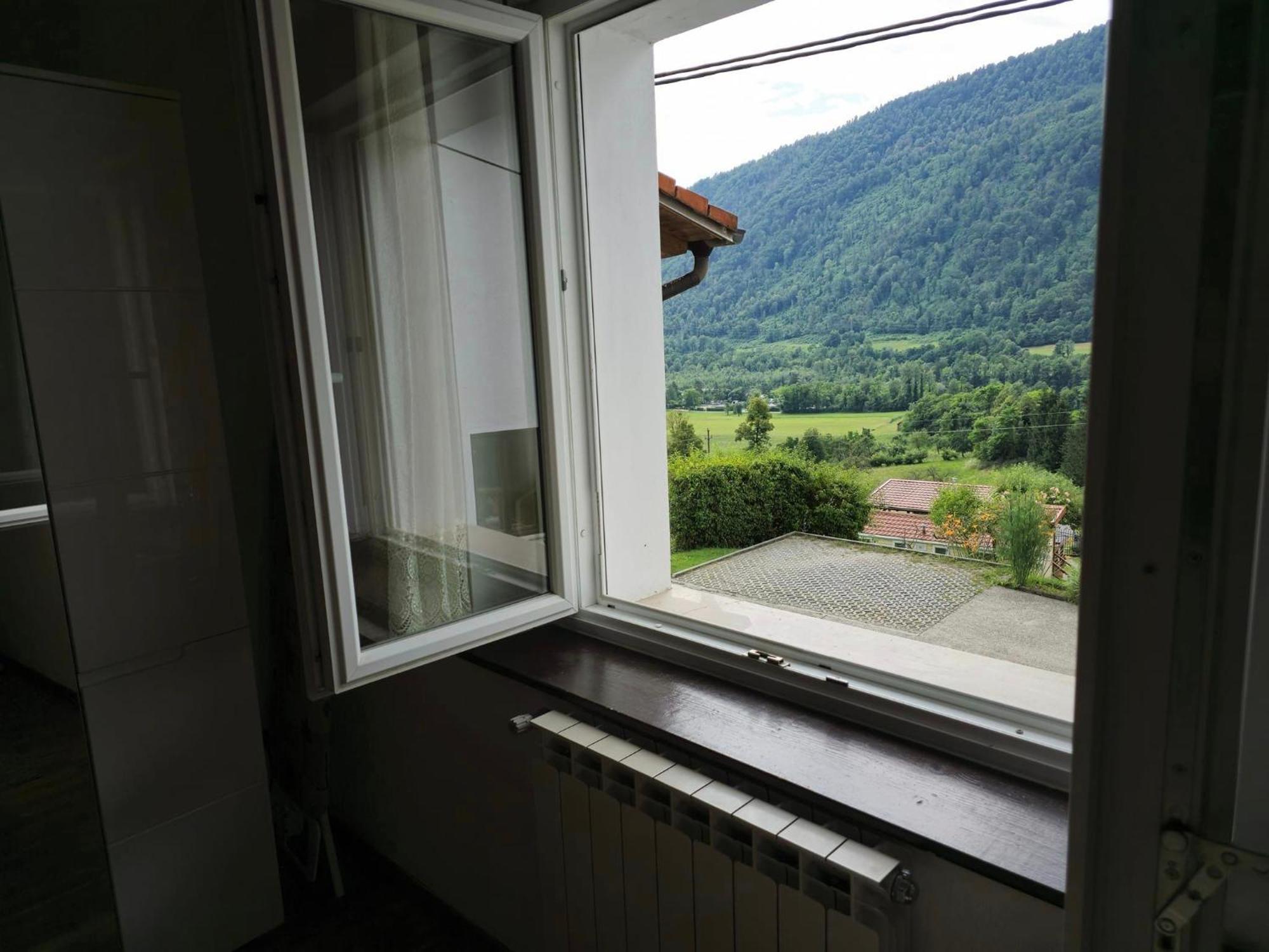 Holiday House Near The Soca River Толмин Екстериор снимка
